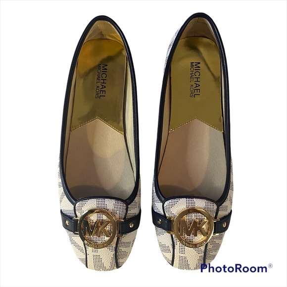 Michael Kors Shoes - MICHAEL KORS Navy/White Flats Size 8M